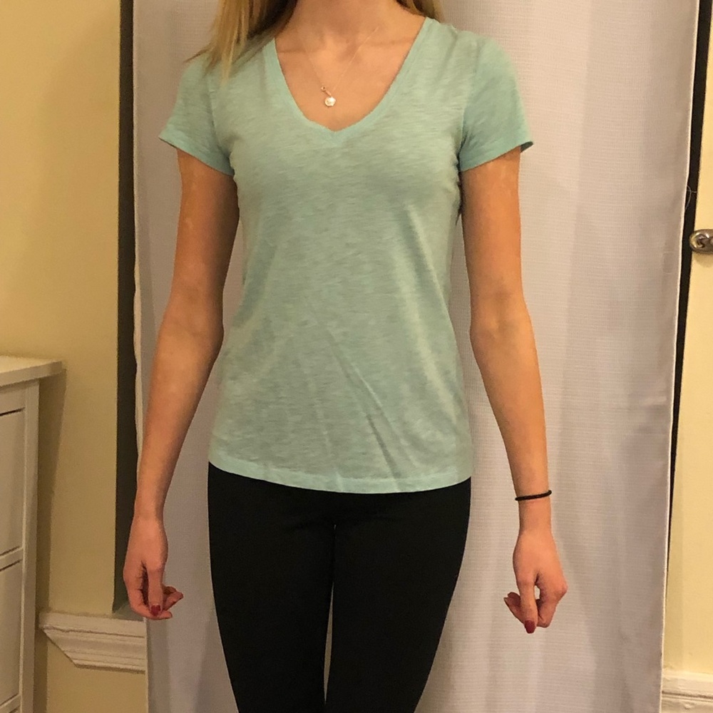 LIGHT BLUE loose fit V-neck t-shirt